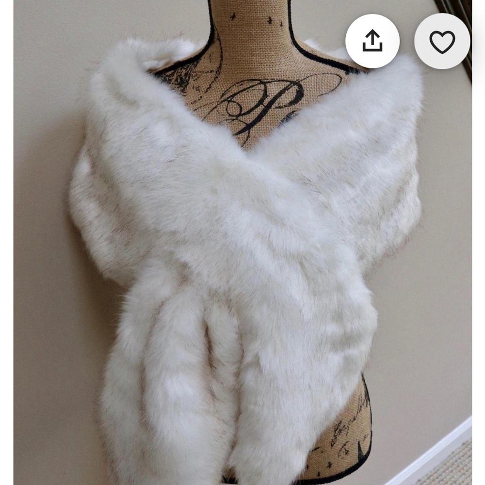 NWOT Ivory with Brown Tips Faux Fur Shawl